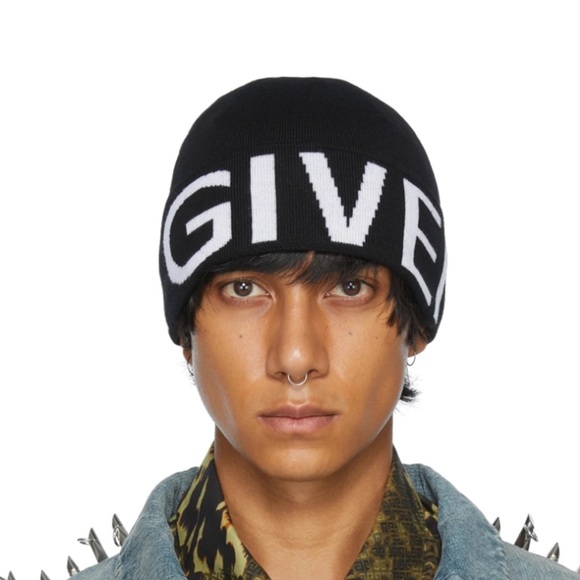 Givenchy Other - 🔥🔥🔥 GIVENCHY Black wool Logo Beanie🔥🔥🔥
